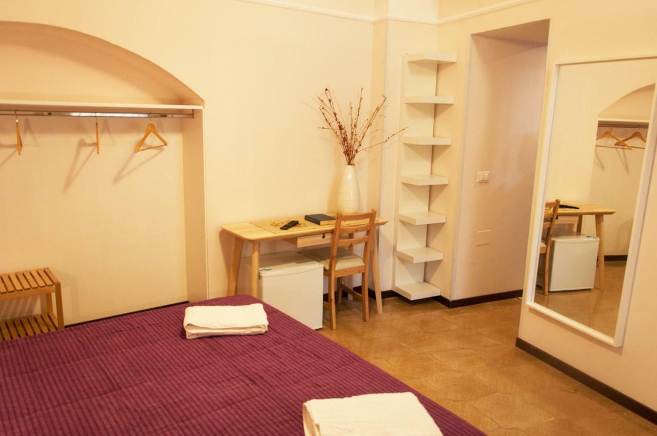 Rooms Palazzo Paladini Lecce Bagian luar foto