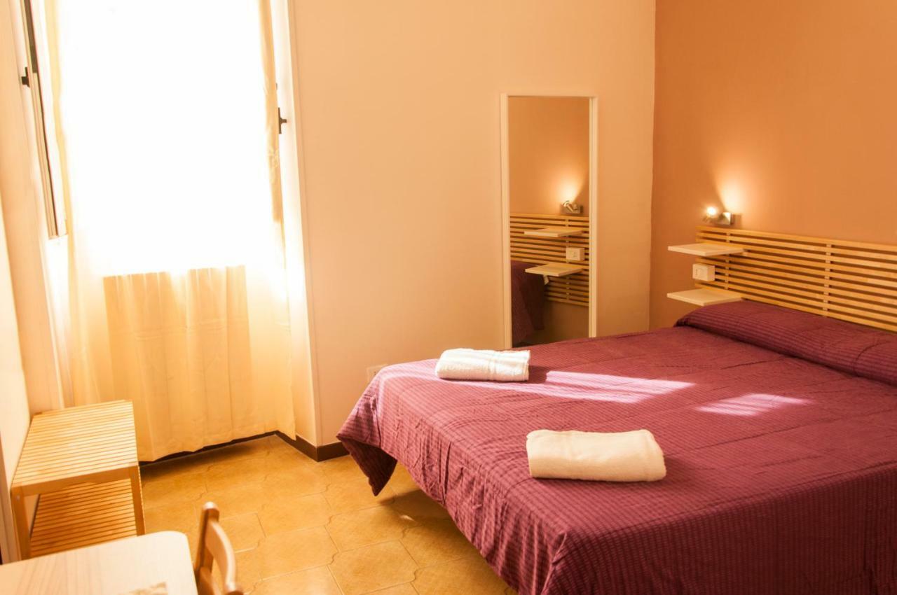 Rooms Palazzo Paladini Lecce Bagian luar foto